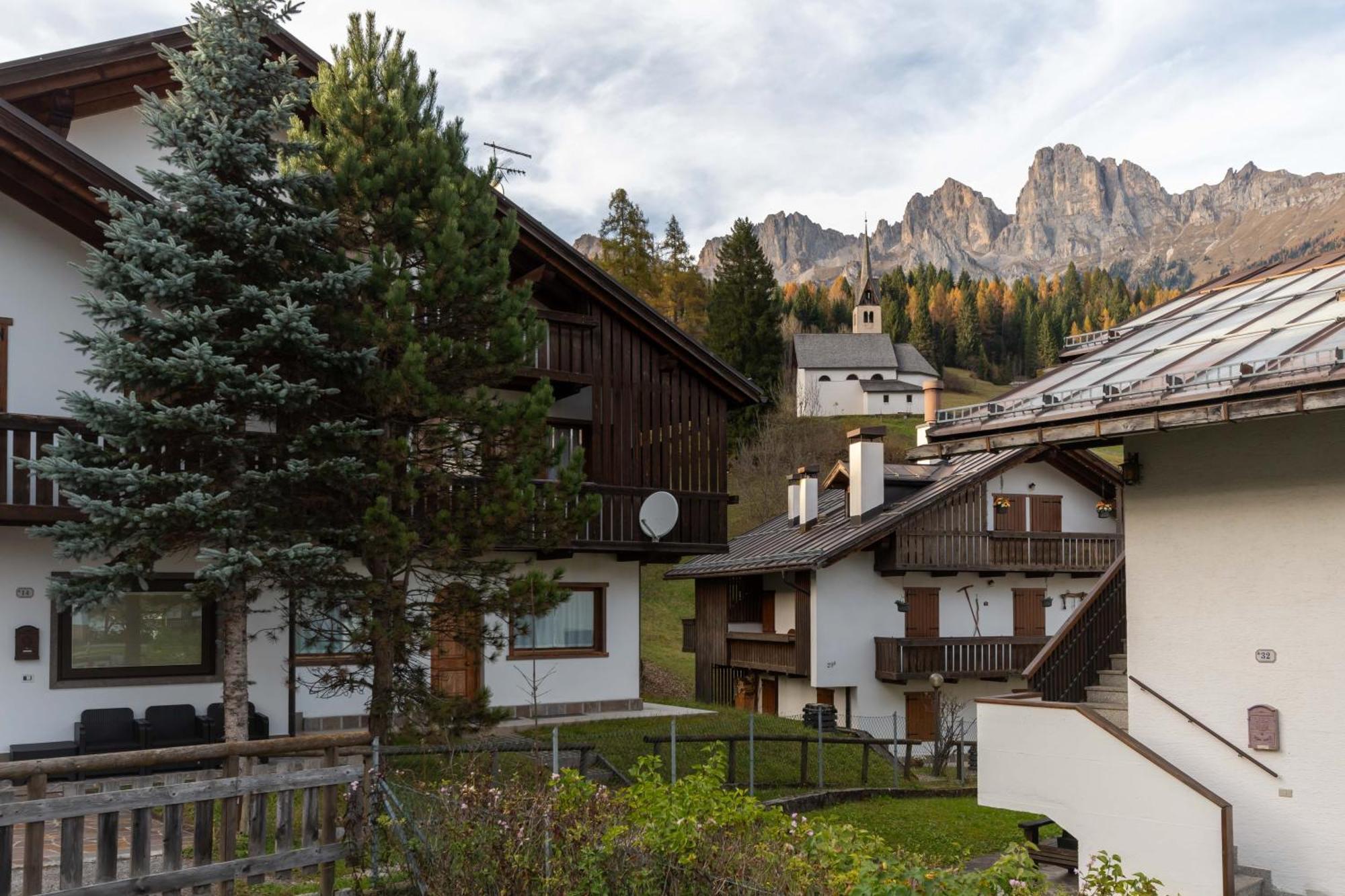 Villa Eden Falcade Exteriör bild
